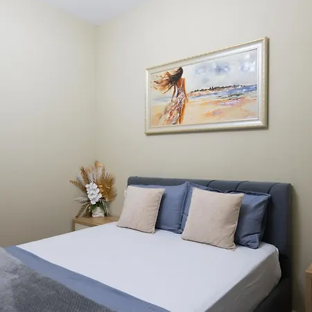 Center And Apartment Durres