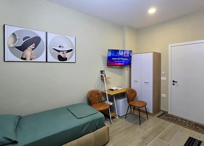 公寓 Center And *